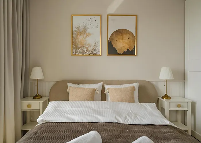 Rentplanet - Braniborska Apartment *