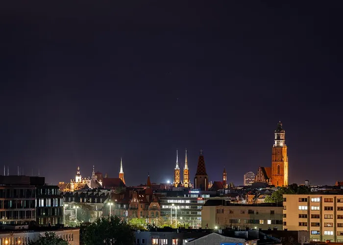 Rentplanet - Braniborska Apartment