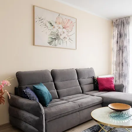 Rentplanet - Braniborska Ii Apartment *