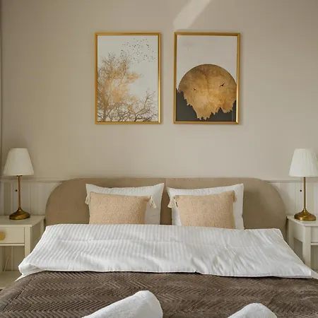 Rentplanet - Braniborska Апартаменты *