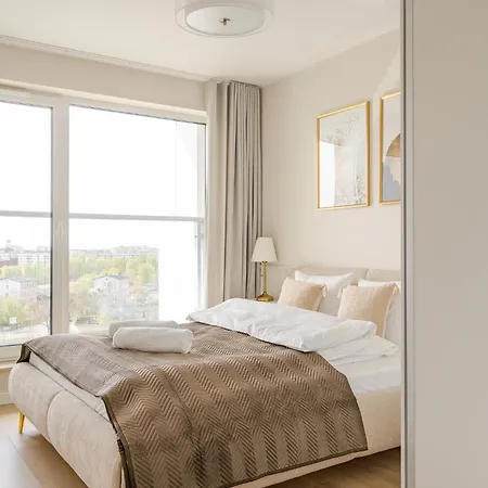 Rentplanet - Braniborska Апартаменты